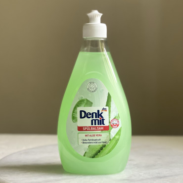 Жидкость для мытья посуды Denkmit Aloe Vera 500 мл
