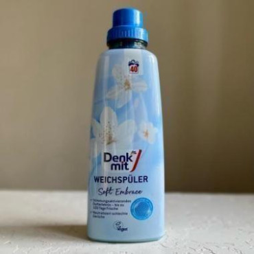 Кондиционер ополаскиватель для белья Denkmit Soft Embrace 40 стирок