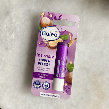 Гігієнічна помада Balea