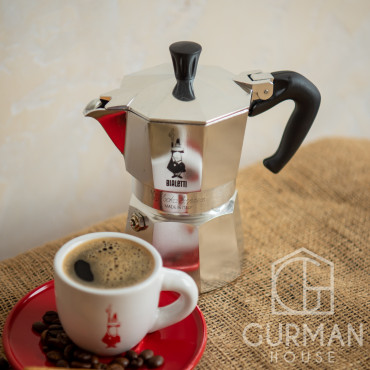 Гейзерная кофеварка Bialetti Moka Exspress на 3 чашки 130 мл