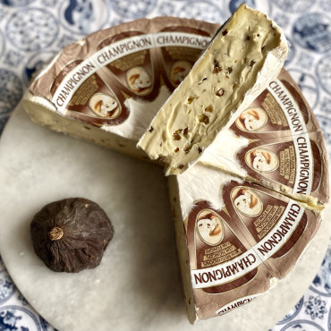 Сыр Бри с шампиньонами Brie Champignon Mushroom Kaserei