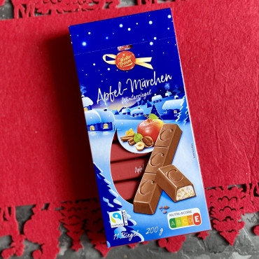 Молочный шоколад Новогодний с яблоками и орехами Choceur Apfel Marchen 200 г