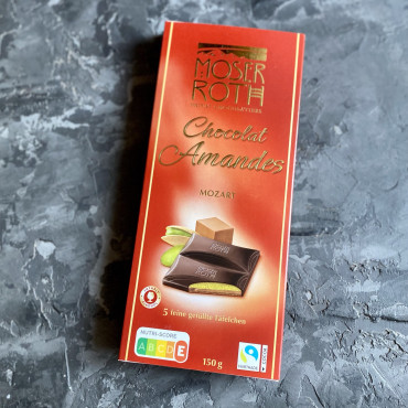 Чорний шоколад із фісташковим марципаном Moser Roth Amandes Mozart 150 г