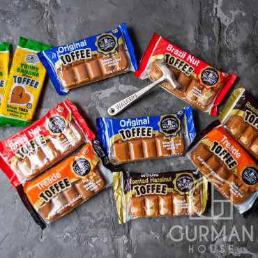 Іриски Walkers Toffee Twin з бразильським горіхом 100 г