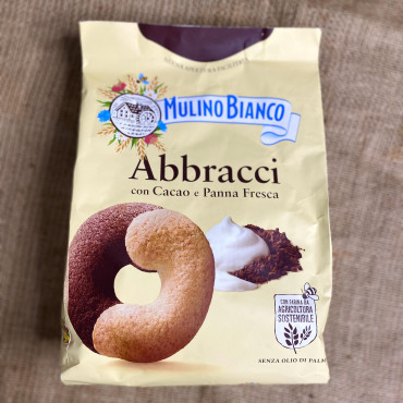 Печенье Шоколад со сливками Mulino Bianco Abbracci cоn Cacao e Panna Fresco 350 г